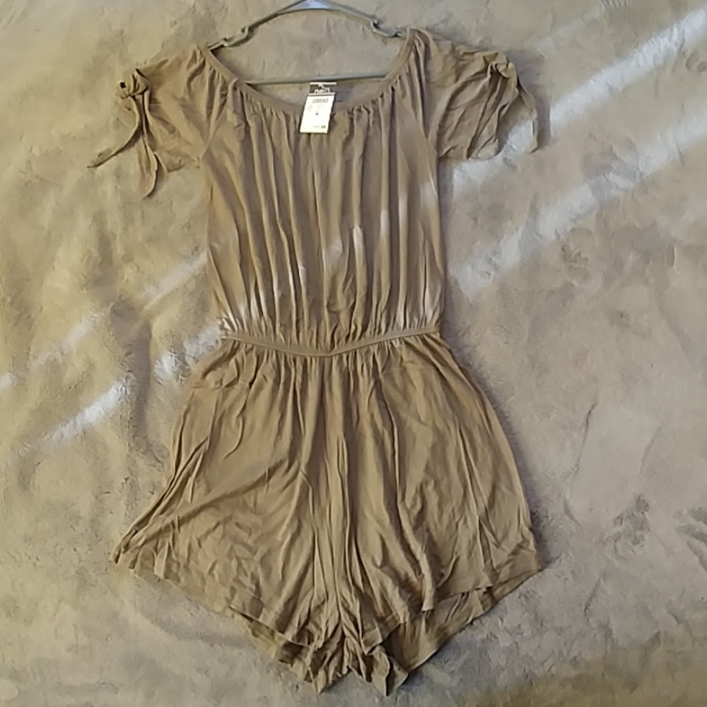 Off the shoulder Romper jumpsuit